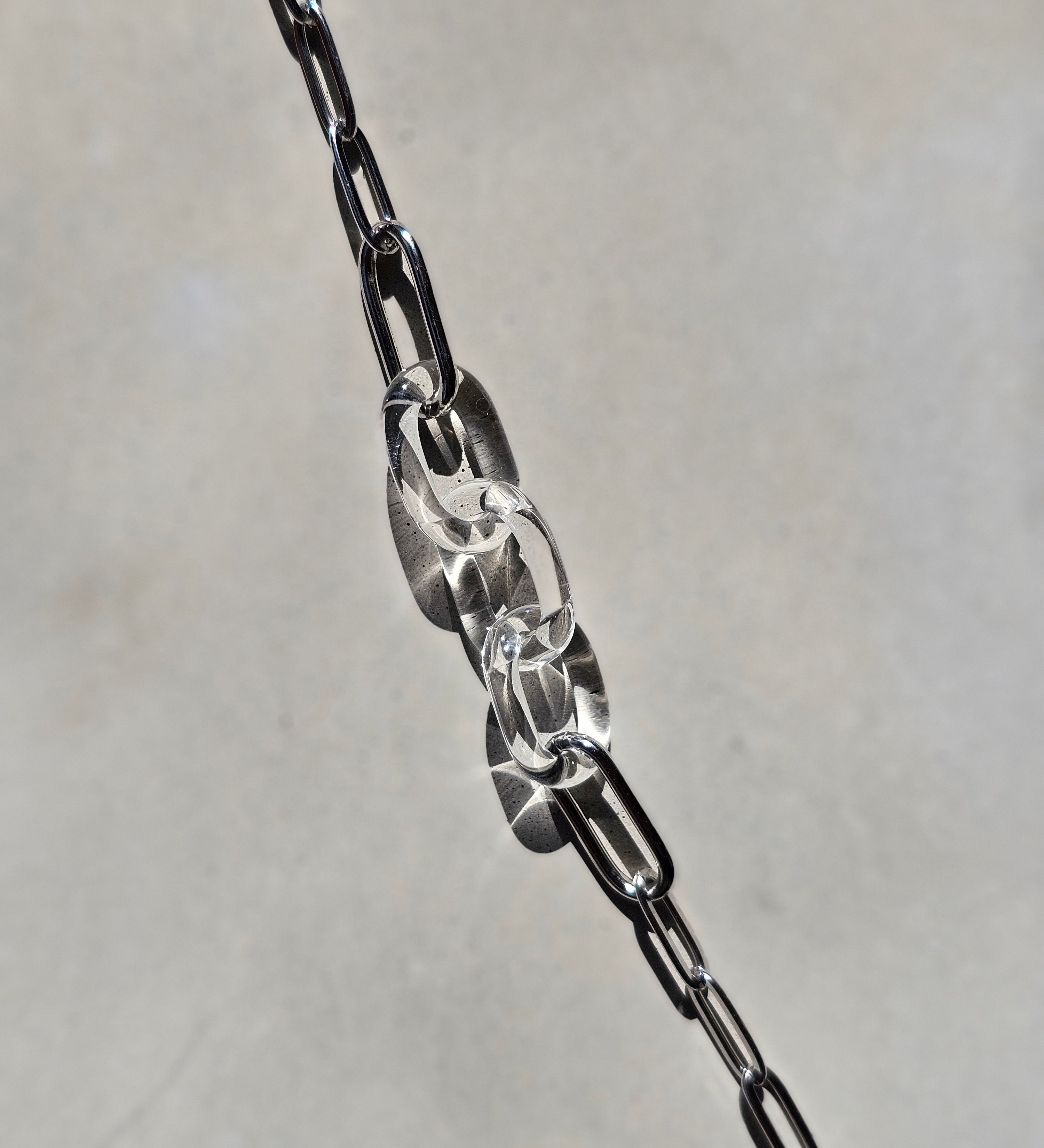 Link Chain transparent clear