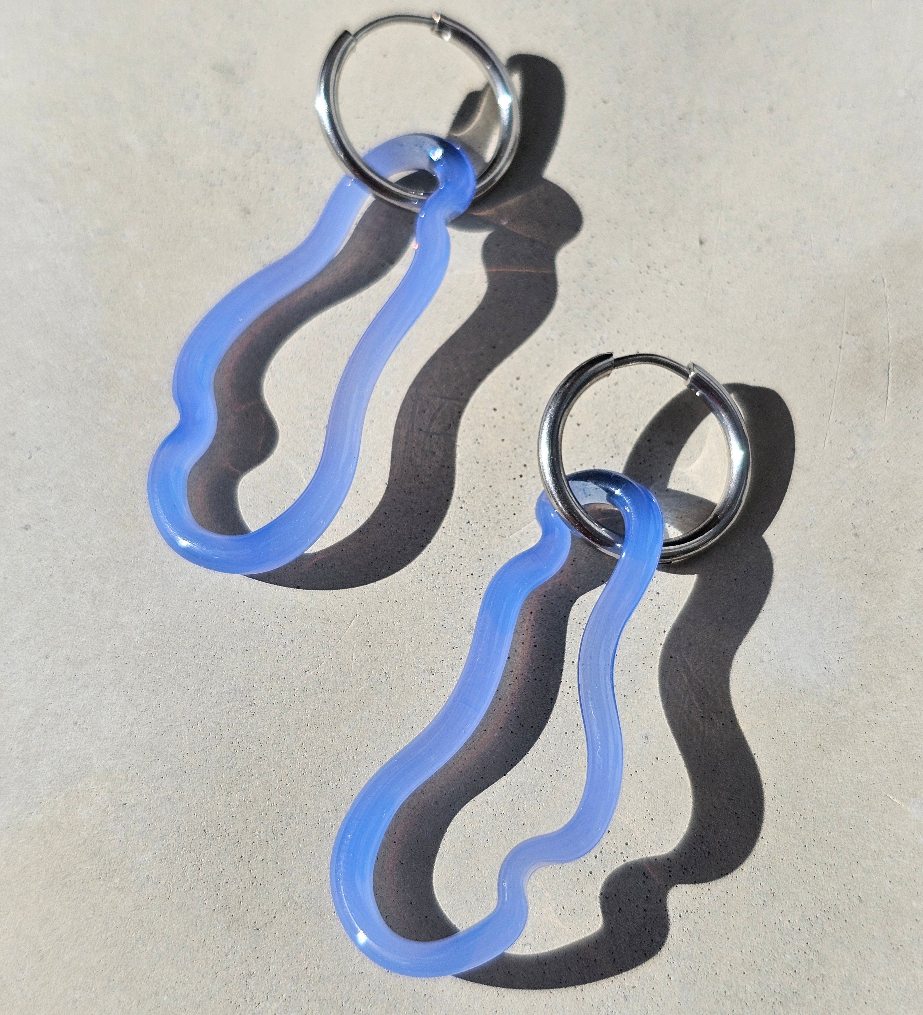 Flow Hoops bold blue