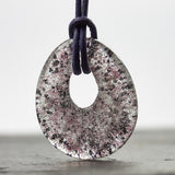 Ascheschmuck Kette Tropfen violett schwarz Asche - Andenken an verstorbenes Haustier - Urne - Glas